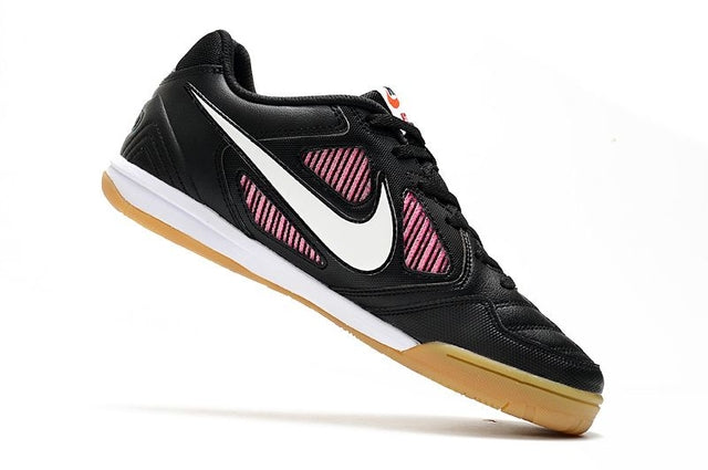 Chuteira Nike SB Gato Futsal - Preto/Branco